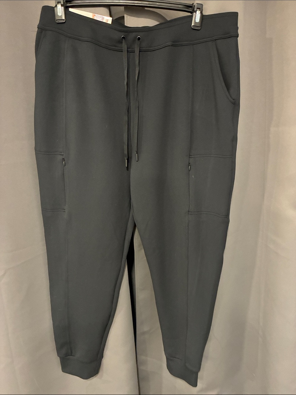 32 Degrees Women's Black Drawstring Cargo Joggers